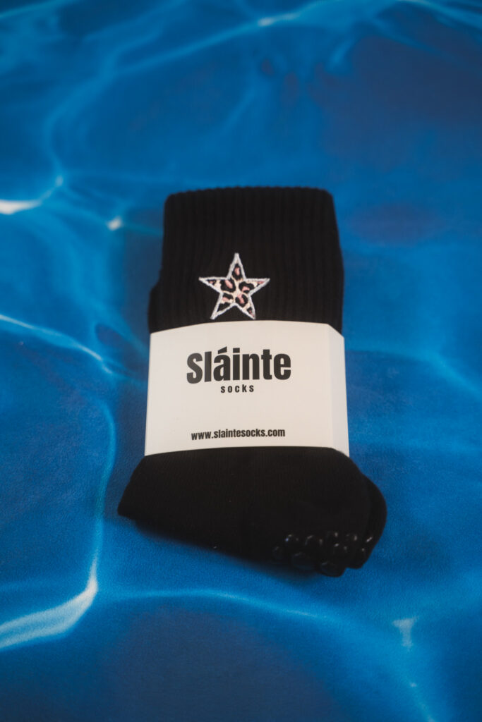 Réalta Leopard Star Sláinte Pilates Grip Sock