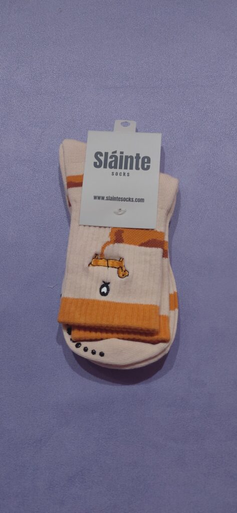 Madra, Sláinte Long Stretch Grip Socks