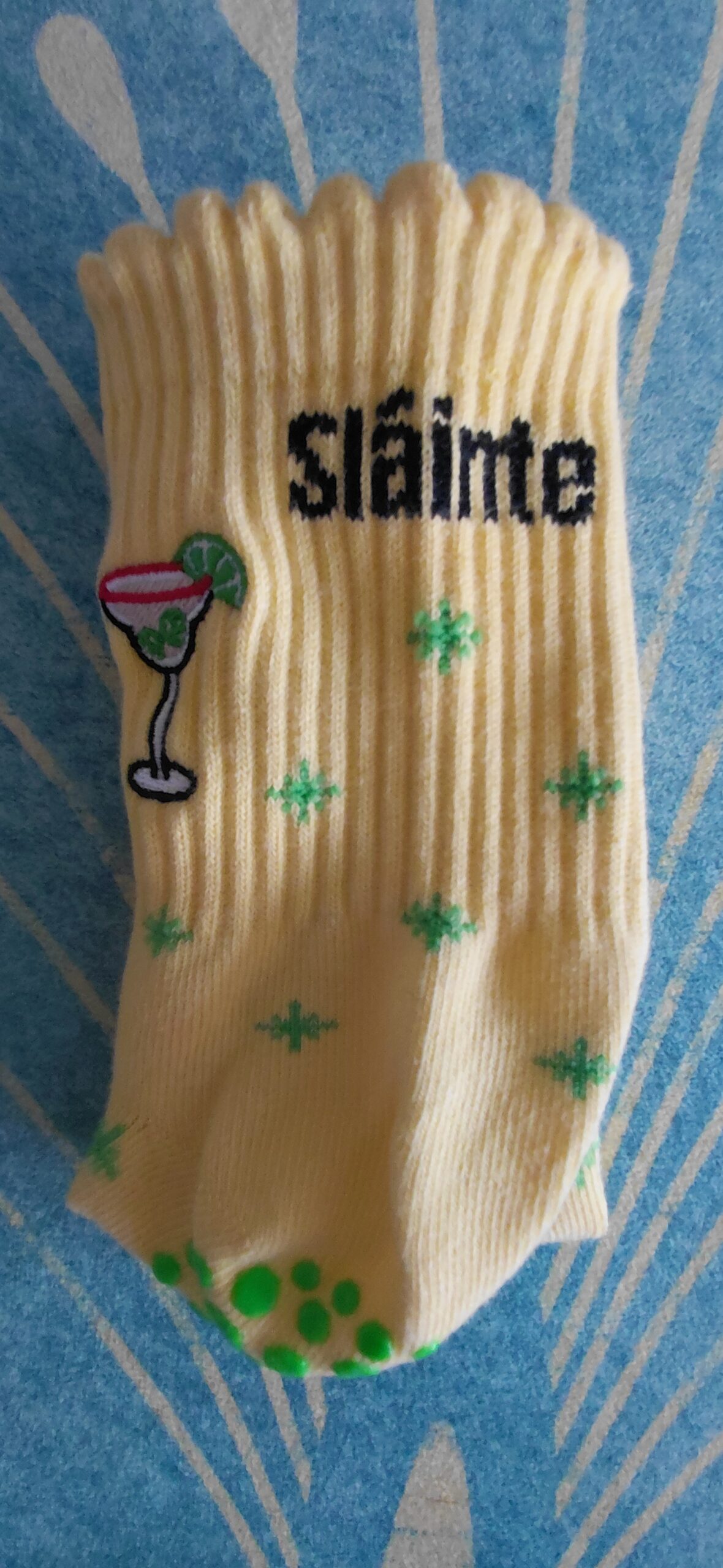 Sláinte Spíosrach Pilates Grip Socks - Image 3
