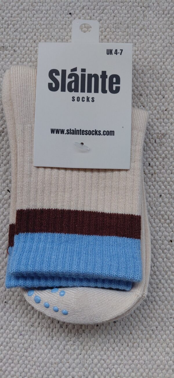 Bamboo Crew Cois Farraige Pilates Grip Sock